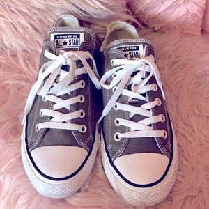 Grey Converse for men or women
